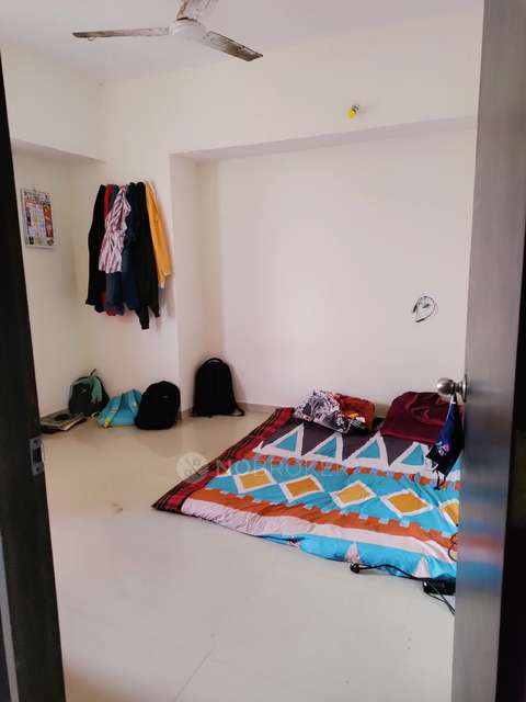 2 BHK Flat In Arc Gaurav For Sale  In Kondhwa Budruk