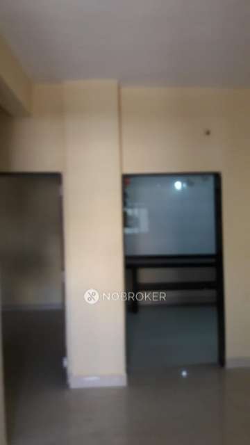 1 BHK Flat In Shramsaphalya Building,    for Rent  In Katraj