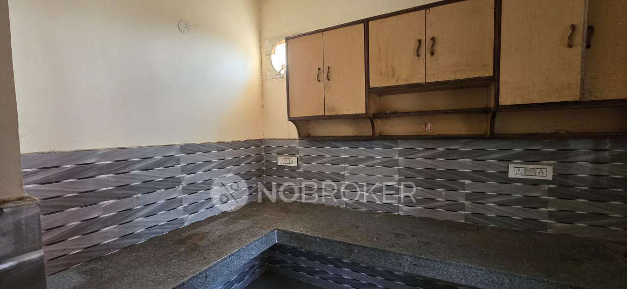 1 RK Flat for Rent  In New Industrial Twp 1