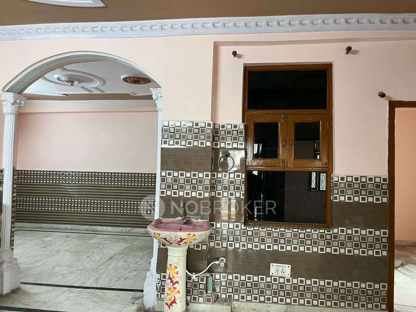 4 BHK House For Sale  In Shahibabad