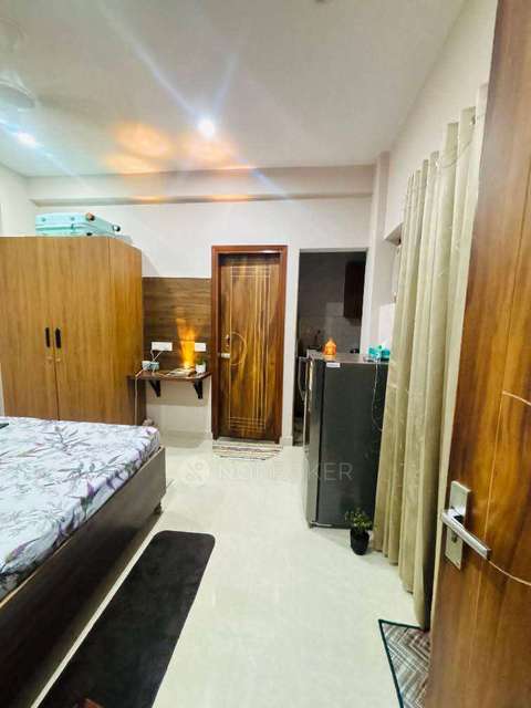 PG for Anyone in  Sector 69