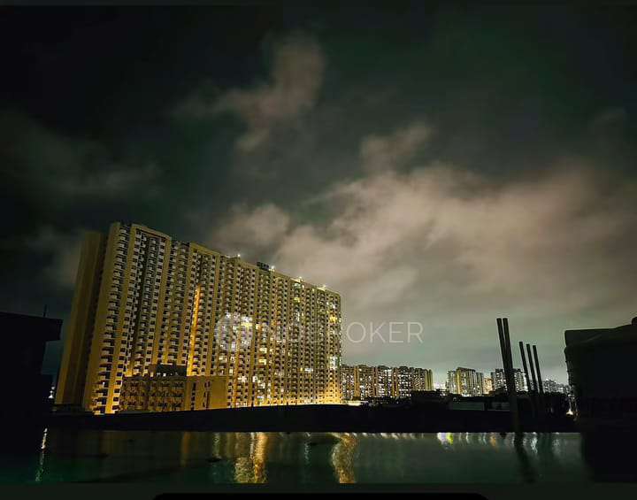 PG for Anyone in  Sector 69