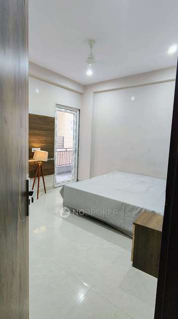 PG for Anyone in  Sector 69