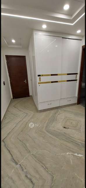 3 BHK Flat In Apartment For Sale  In Pitampura