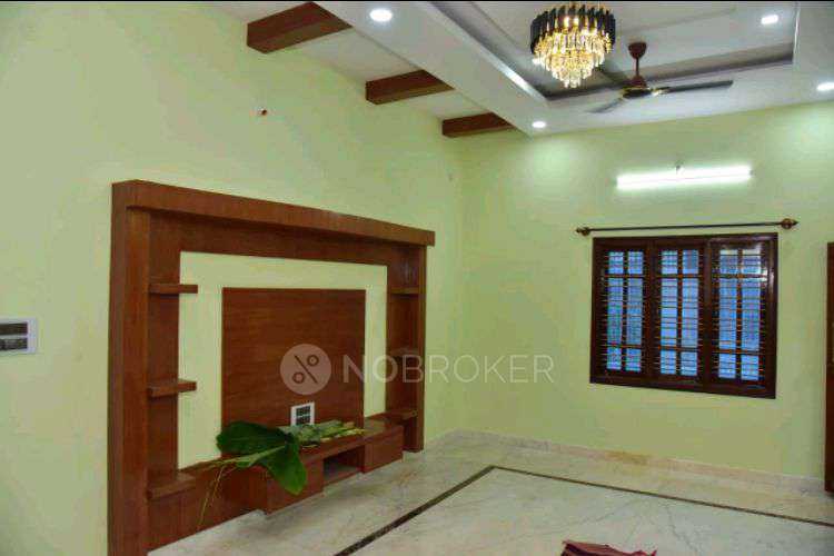 4+ BHK House For Sale In K R Puram