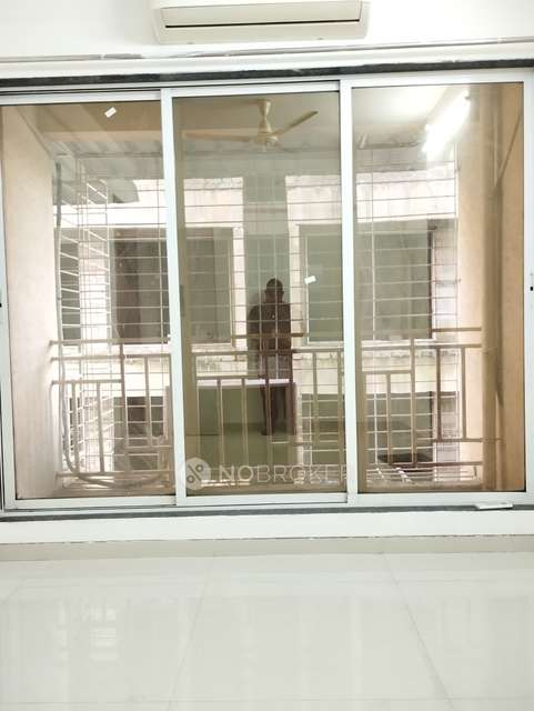 2 BHK Flat In Dream Pearl For Sale  In Ulwe