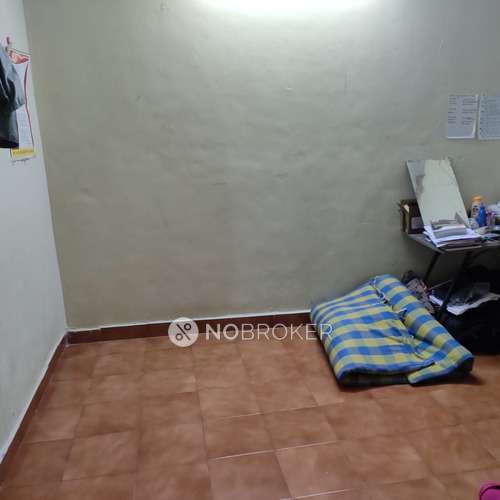 Shared Room for Female In 1 BHK  In  Pimpri-chinchwad