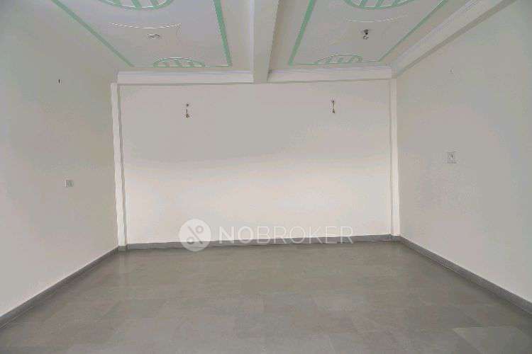 Shop in Mayur Vihar Phase Iii, Delhi for Rent 