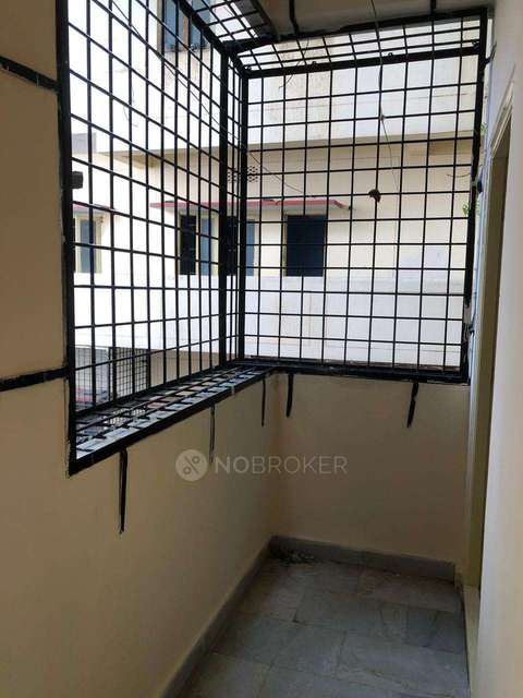 2 BHK Flat In Aarthi Towers For Sale  In Saidabad