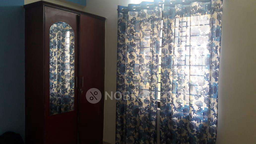1 BHK Flat In Kruthi Doddamane Apartment, Hennur Gardens for Rent  In Hennur Gardens