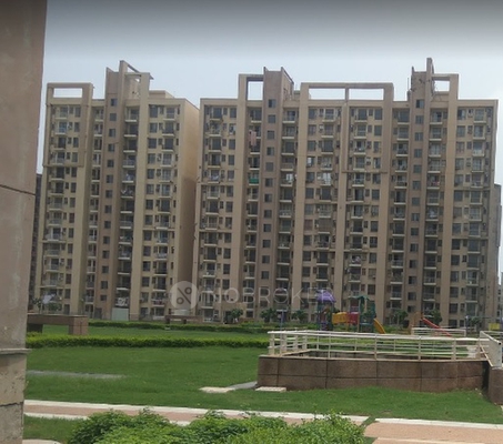 2 BHK Flat In The Residences for Rent  In Sector-33