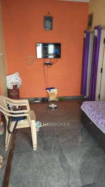 1 BHK Flat In Standalone Building  for Lease  In Vijayanagar