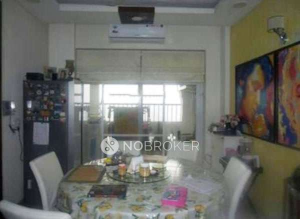 4 BHK Flat In Amrapali Sapphire For Sale  In Sector-45