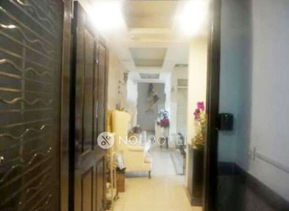 4 BHK Flat In Amrapali Sapphire For Sale  In Sector-45