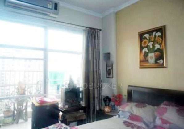 4 BHK Flat In Amrapali Sapphire For Sale  In Sector-45