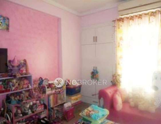 4 BHK Flat In Amrapali Sapphire For Sale  In Sector-45