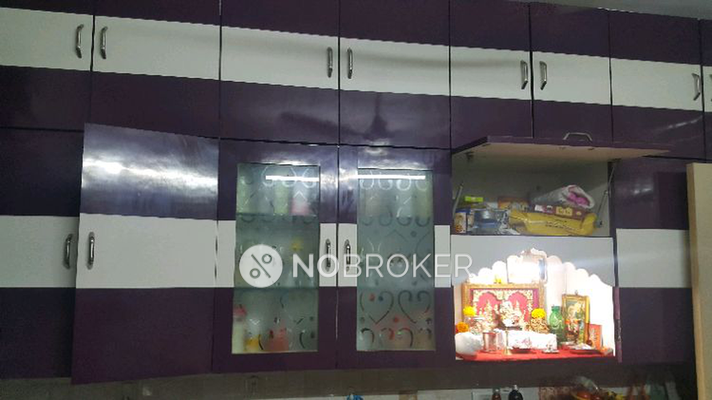 2 BHK Flat In Ashtavinayak Co-operative Housing Society For Sale  In Chembur West