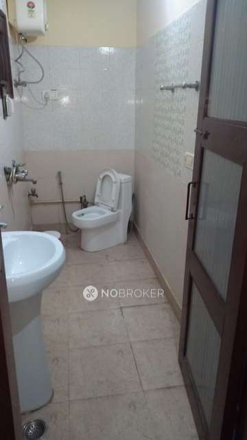 3 BHK Flat In Paramjyoti Residency For Sale  In Siri Fort