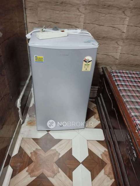 PG for Girls in Kirti Nagar