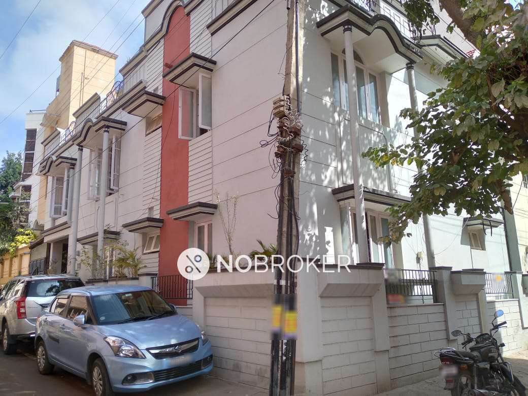 Lower Palace Orchards