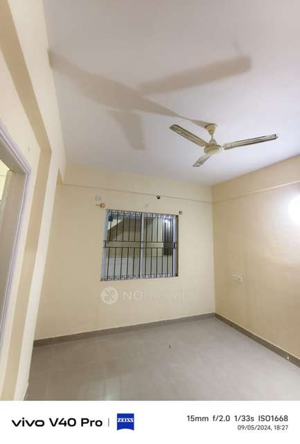 2 BHK Flat In Sharda Blossom For Sale  In Narayanapura