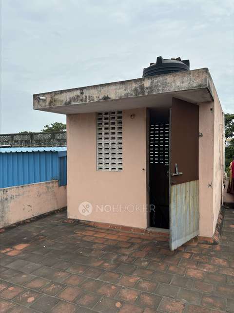 Godown/Warehouse in Apollo Hospital, Chennai for sale 