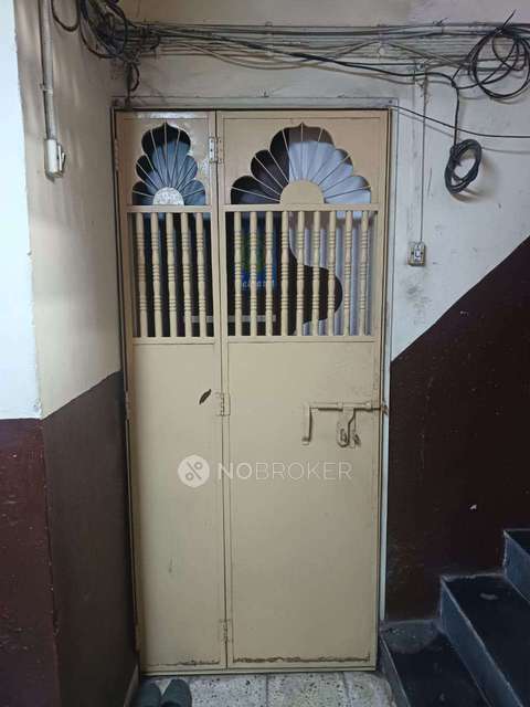 1 RK Flat For Sale  In Sanpada