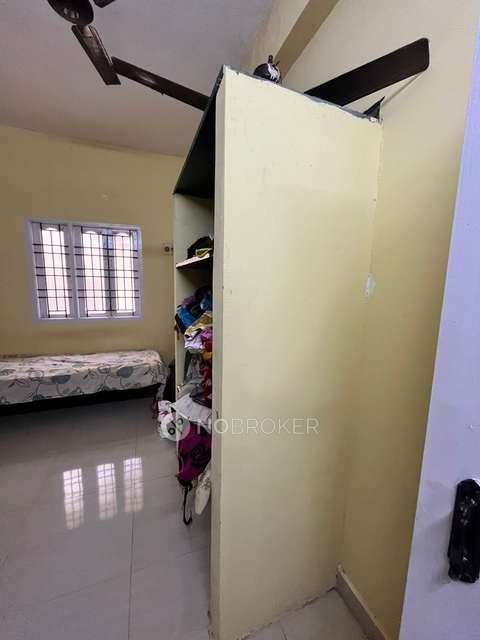 2 BHK Flat In Mv Jayalakshmi Illlam For Sale  In Pammal
