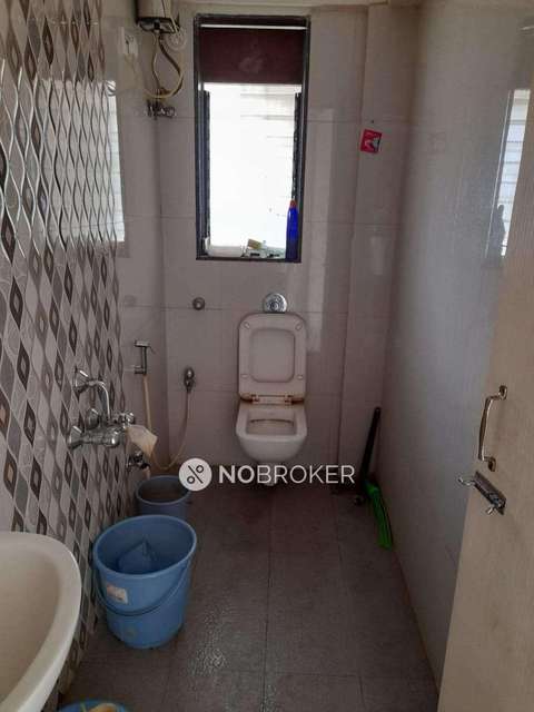 3 BHK Flat In Rajlaxmi Chs  For Sale  In Goregaon West