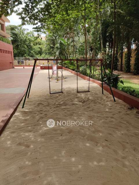 2 BHK Flat In Maangalya Suryodaya Apartments For Sale  In Marathahalli