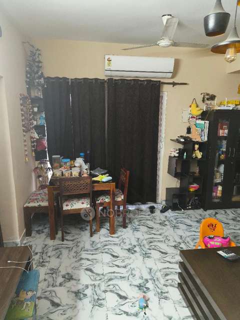 2 BHK Flat In Paras Tierea For Sale  In Sector 137