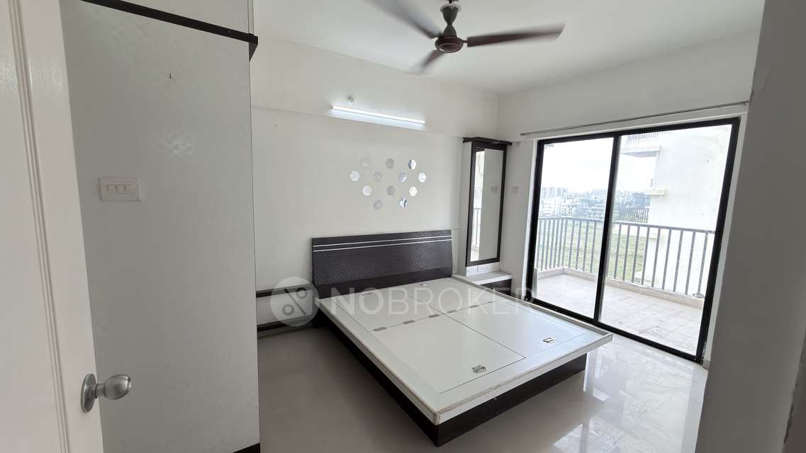 2 BHK Flat In Umang Premier  For Sale  In Wagholi