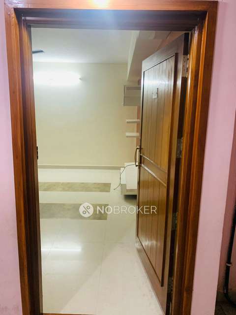 2 BHK Flat In Varun Residency For Sale  In Mallathahalli