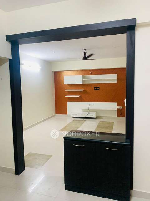 2 BHK Flat In Varun Residency For Sale  In Mallathahalli