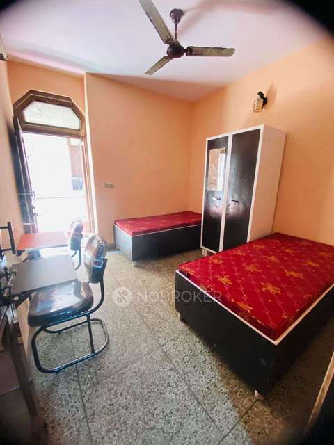 PG for Boys in Laxmi Nagar