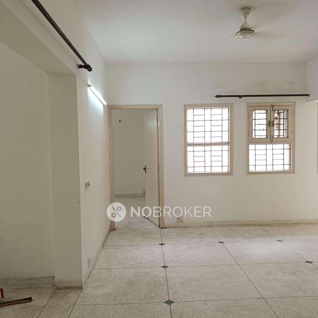 3 BHK Flat In Unitech South City 2 For Sale  In Sector 49