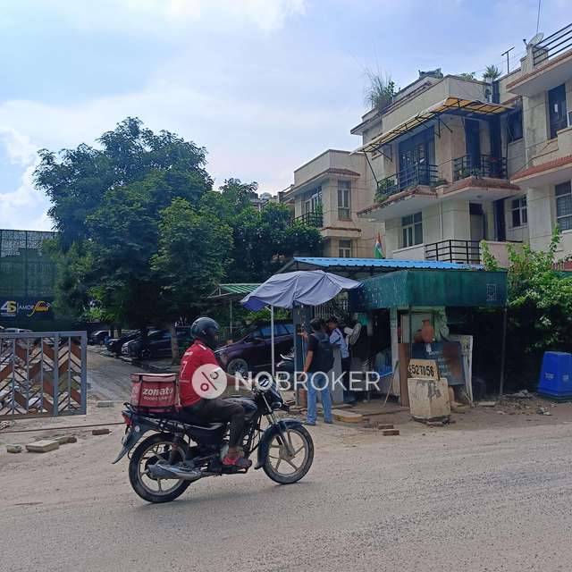 3 BHK Flat In Unitech South City 2 For Sale  In Sector 49