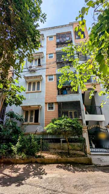 3 BHK Flat In Sai Ram Residency For Sale  In Vijaya Nagar Colony