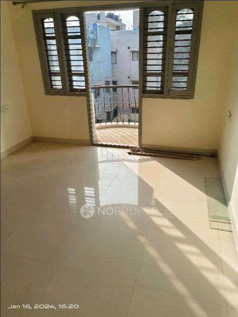 2 BHK Flat In Dew Drop Mansion For Sale  In Babusabpalya
