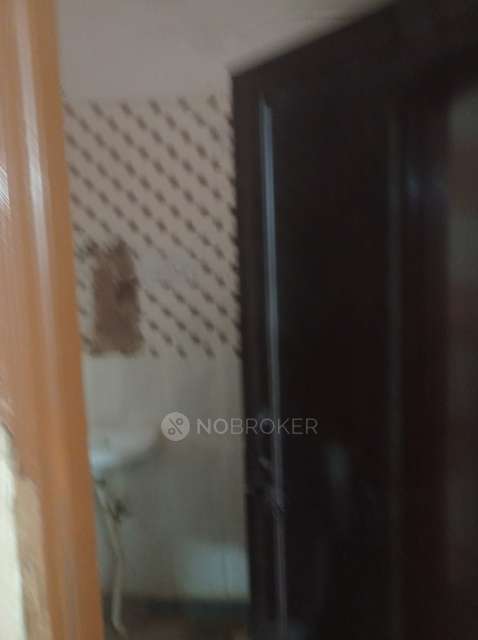 4 BHK Flat In Standalone Building  For Sale  In Uttam Nagar