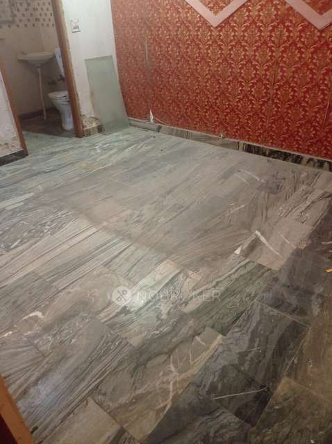 4 BHK Flat In Standalone Building  For Sale  In Uttam Nagar