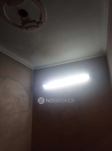 4 BHK Flat In Standalone Building  For Sale  In Uttam Nagar