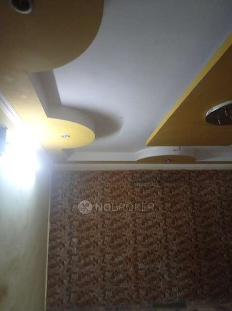 4 BHK Flat In Standalone Building  For Sale  In Uttam Nagar