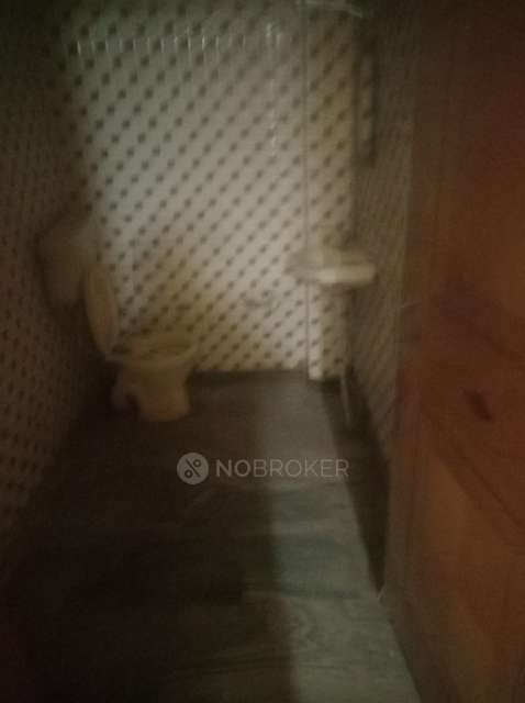 4 BHK Flat In Standalone Building  For Sale  In Uttam Nagar