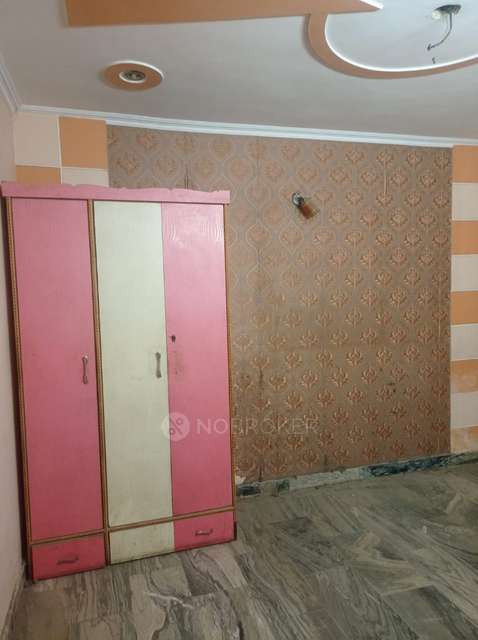 4 BHK Flat In Standalone Building  For Sale  In Uttam Nagar