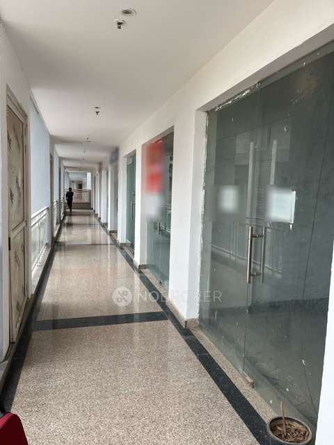 Shop in Ss Omnia, Gurgaon for sale 