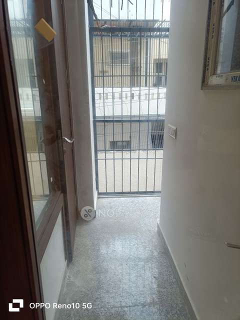 3 BHK Flat In A G C R  Enclave For Sale  In Anand Vihar Delhi