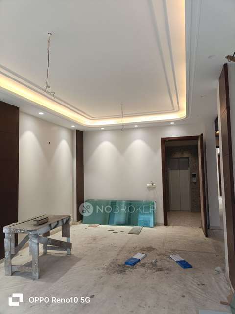 3 BHK Flat In A G C R  Enclave For Sale  In Anand Vihar Delhi