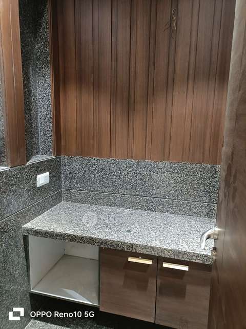 3 BHK Flat In A G C R  Enclave For Sale  In Anand Vihar Delhi