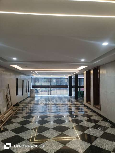 3 BHK Flat In A G C R  Enclave For Sale  In Anand Vihar Delhi